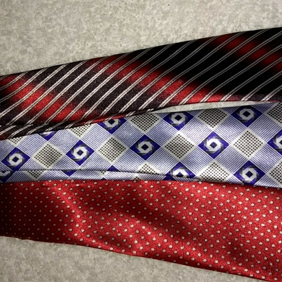 2 Mens Silk-polyester Ties - Picture 2 of 6
